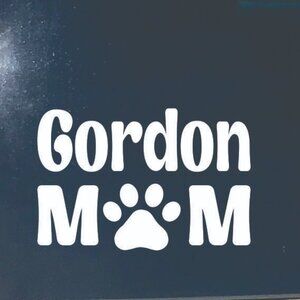 White Gordon Setter Dog Mom Vinyl Window Decal